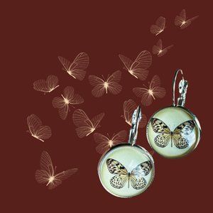 🆕🙂Butterfly Wing Earrings Fluttering Flower Kisse Amazing Flying Insect Yellow